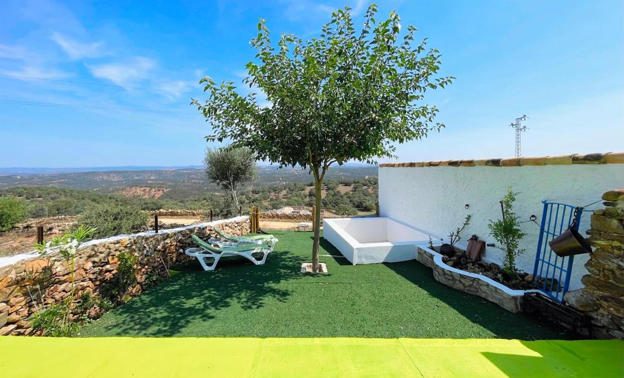El Coso Lodge & Workation Zalamea la Real Luaran gambar