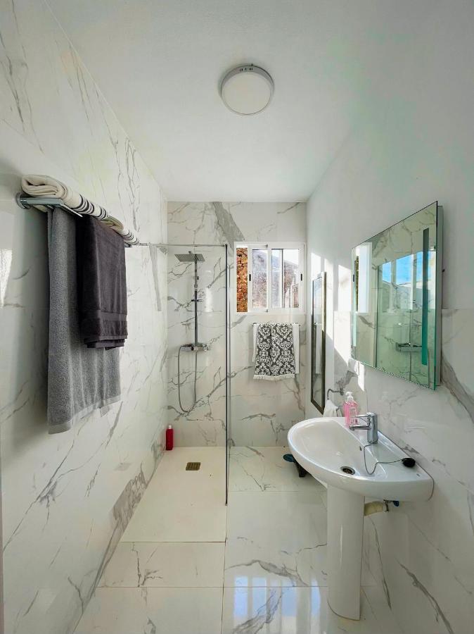 El Coso Lodge & Workation Zalamea la Real Luaran gambar