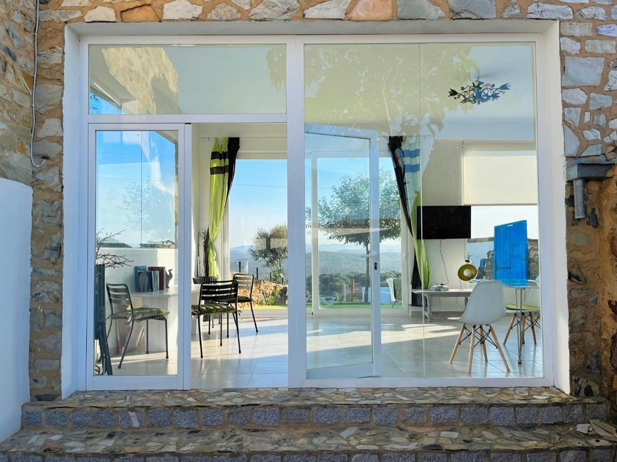El Coso Lodge & Workation Zalamea la Real Luaran gambar