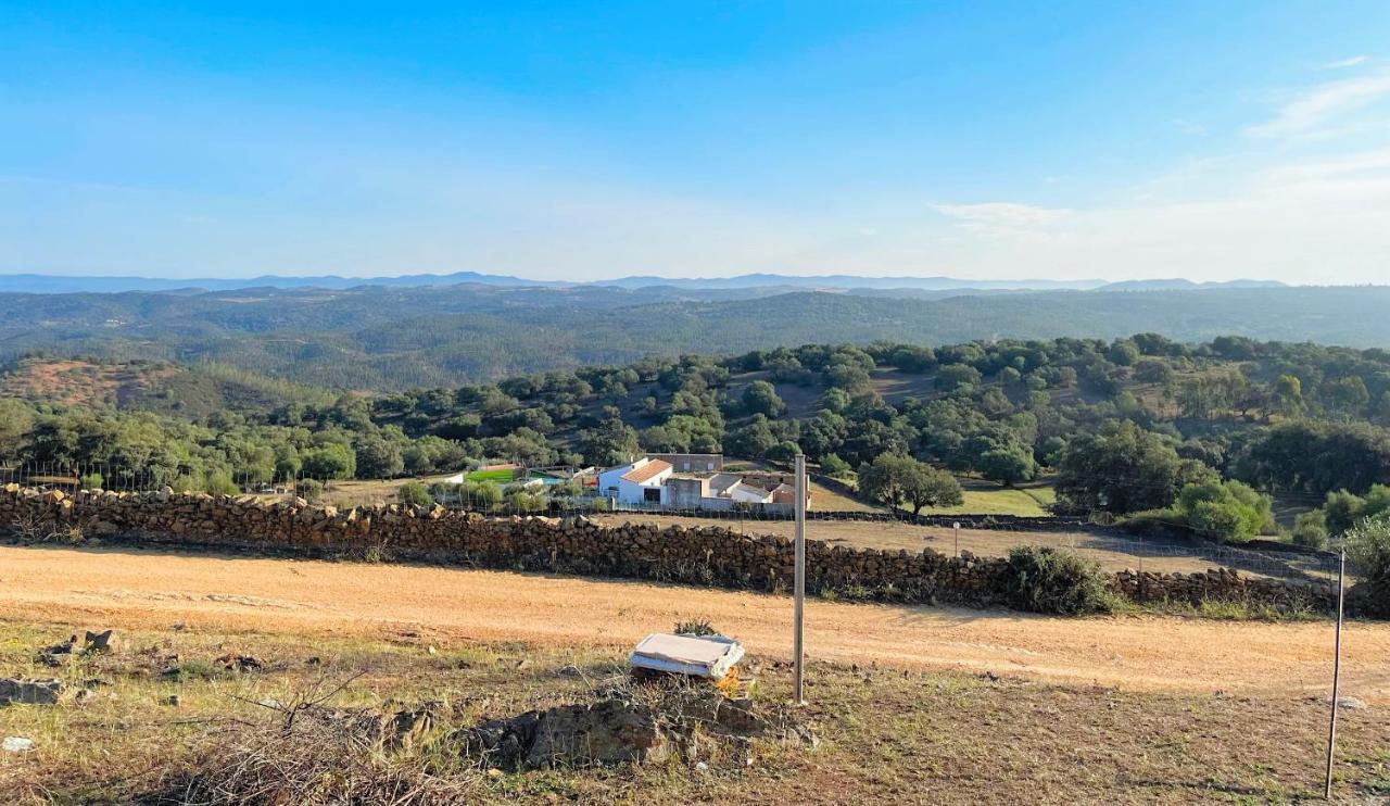 El Coso Lodge & Workation Zalamea la Real Luaran gambar