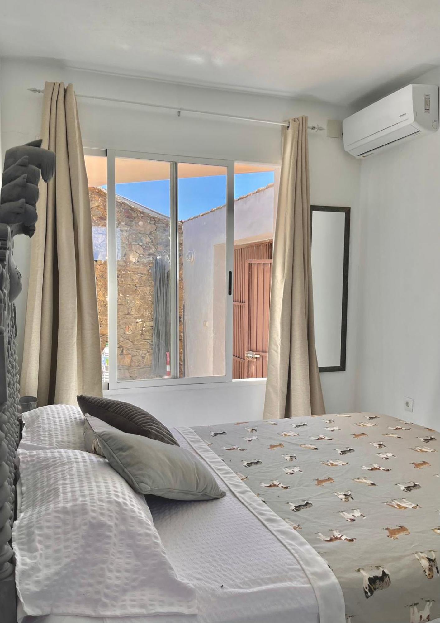 El Coso Lodge & Workation Zalamea la Real Luaran gambar